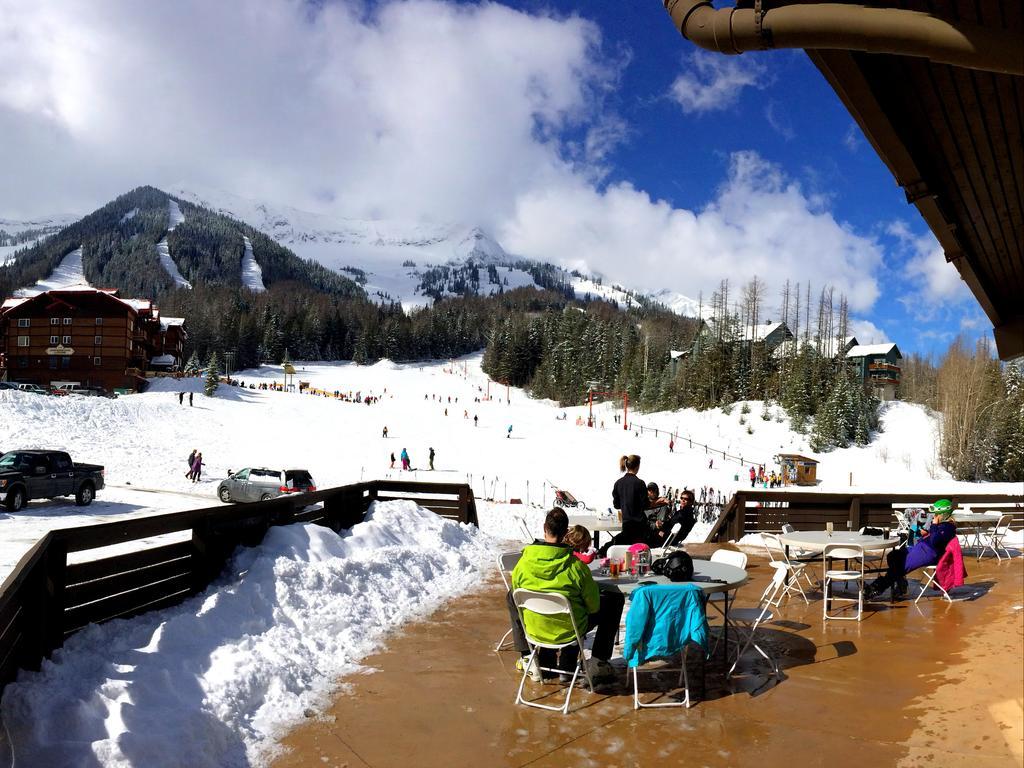 The Griz Inn By Park Vacation Management Fernie Exterior foto